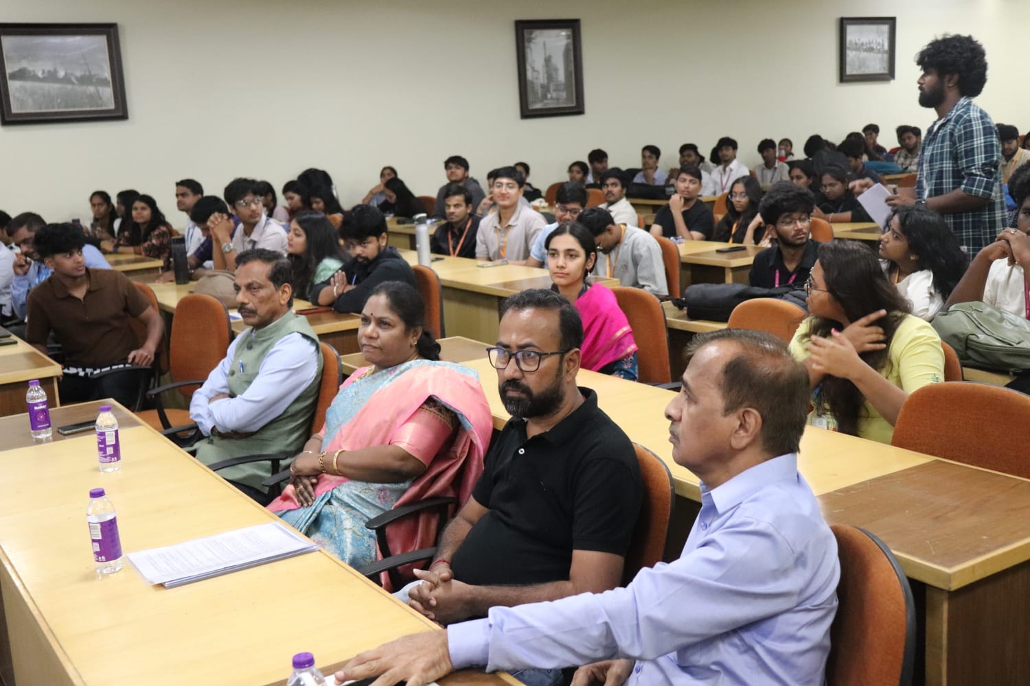 Residents and visitors together at the Jain (Deemed to be university) seminar